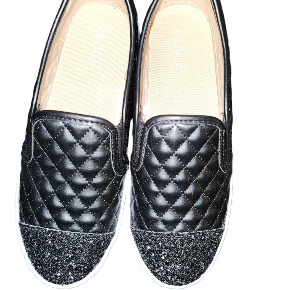 Girls Size 5 Slip On Shoes